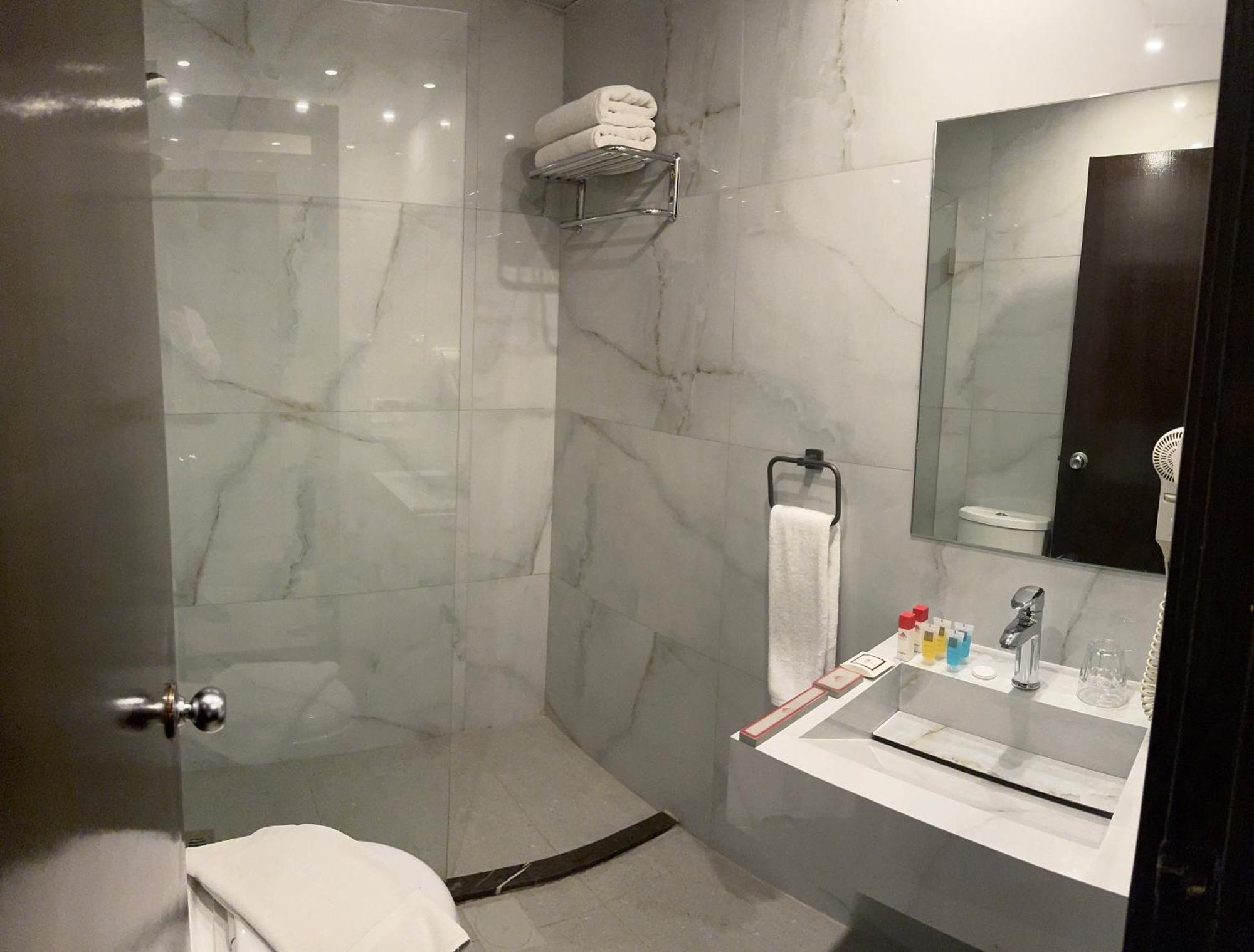 Duroy Hotel By Beverly Beirut Luaran gambar